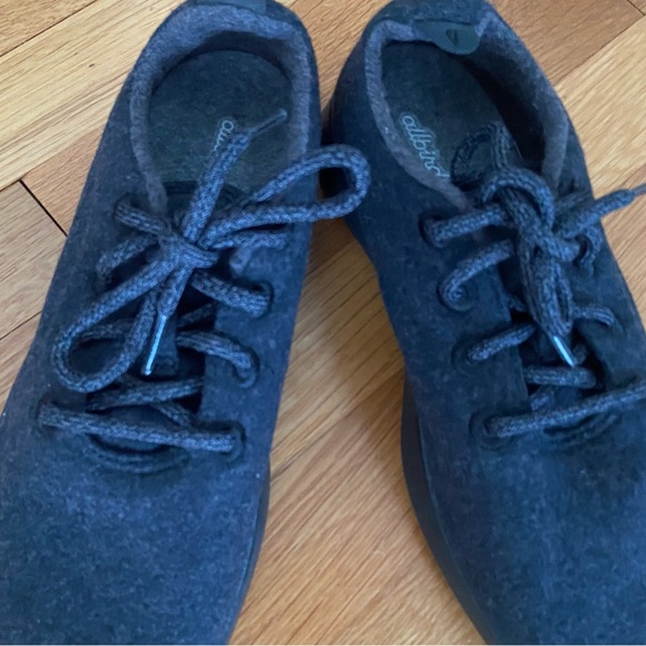 Allbirds Charcoal Gray Wool Tree Runners - Picture 2 of 5